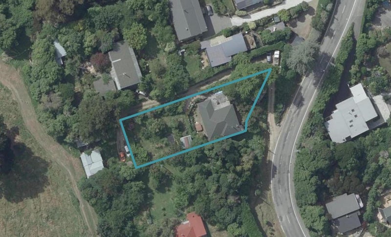 86 Main Road, Governors Bay, Lyttelton - Carousel 1