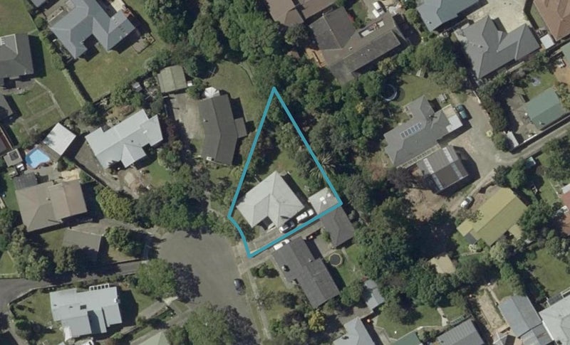 11 Berkley Place, Awapuni, Palmerston North - Carousel 1