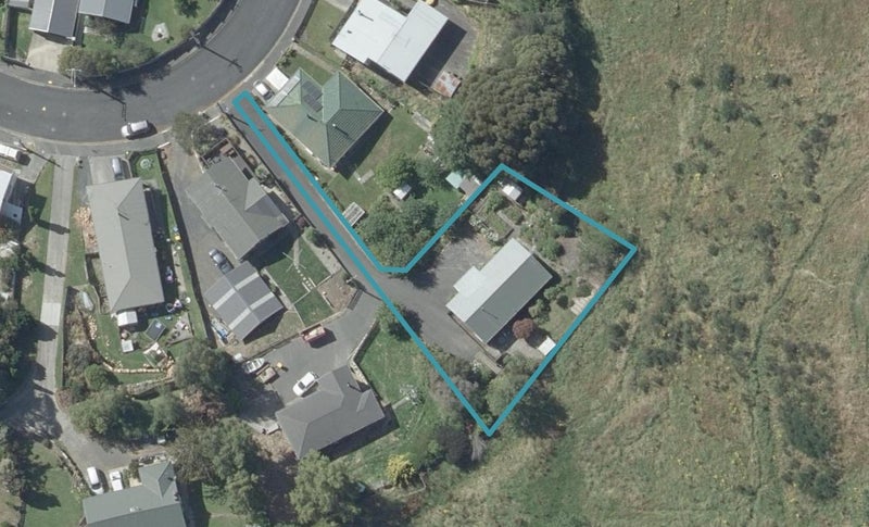 80A Roy Crescent, Concord, Dunedin - Carousel 1