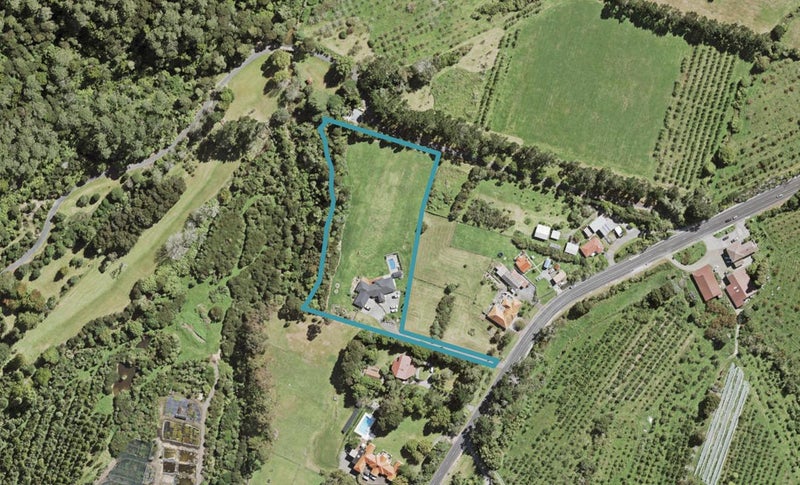 593 West Coast Road, Oratia, Auckland - Carousel 1