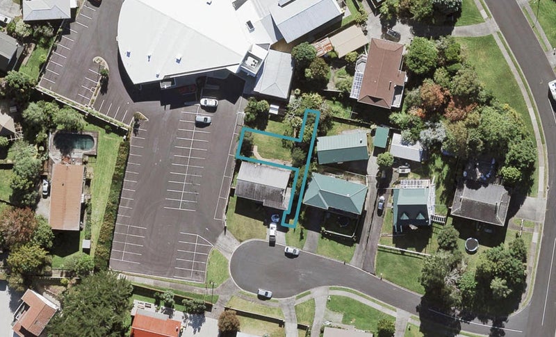 7A Hanson Place, West Harbour, Auckland - Carousel 1