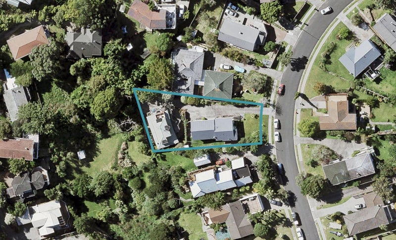 1/88 Langana Avenue, Browns Bay, Auckland - Carousel 1