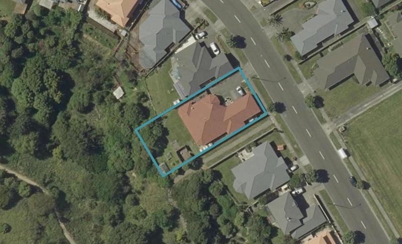 122 Ruapehu Drive, Fitzherbert, Palmerston North - Carousel 1