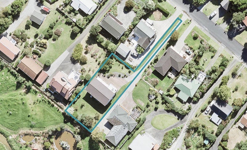 22 Willjames Avenue, Algies Bay, Warkworth - Carousel 1