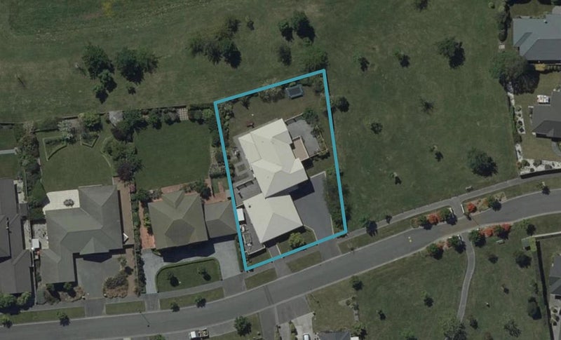 34 Coppinger Terrace, Aidanfield, Christchurch - Carousel 1