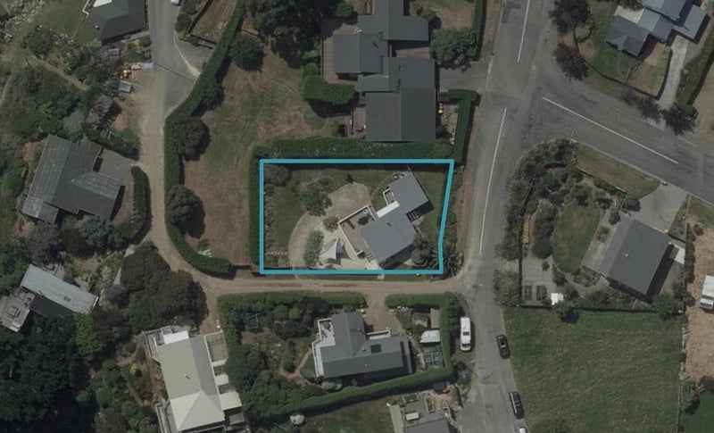 3 Athol Place, Diamond Harbour, Lyttelton - Carousel 1