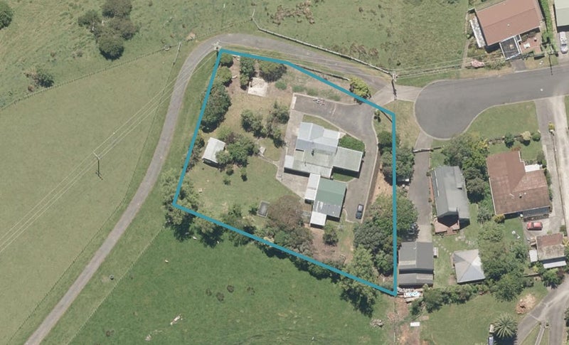 61 Burtts Road, Durie Hill, Whanganui - Carousel 1