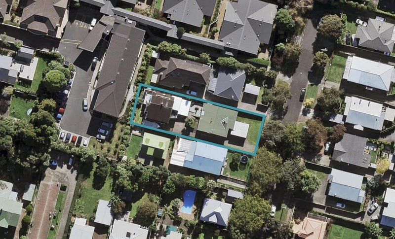 10 Epworth Avenue, Royal Oak, Auckland - Carousel 1