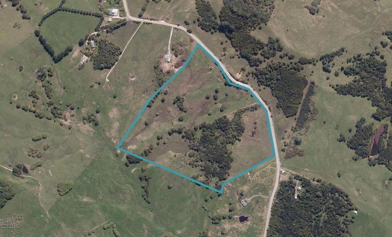 122 Heatley Road, Maungaturoto - Carousel 1