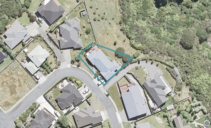 11 McEwen Crescent, Riverstone Terraces, Upper Hutt - Carousel 1
