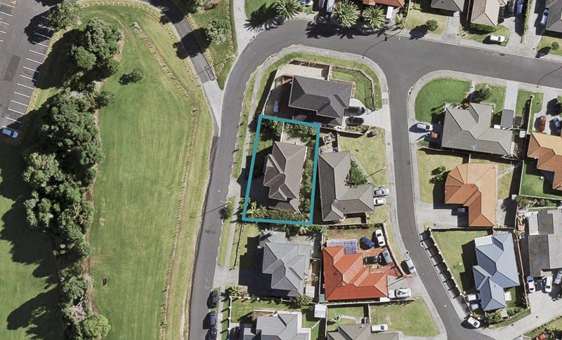 55 Pitt Avenue, Clendon Park, Auckland - Carousel 1