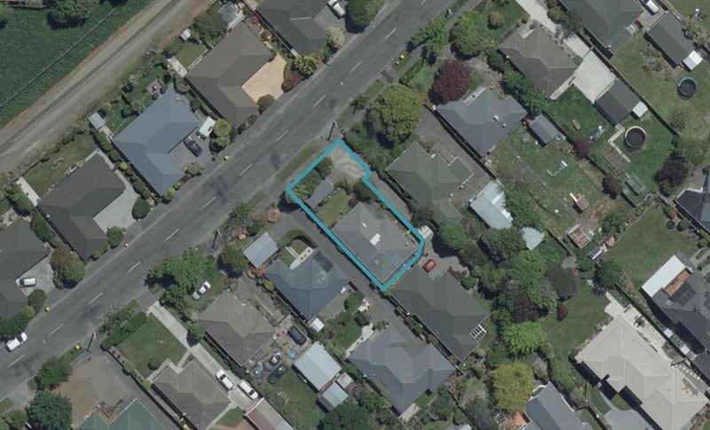 16 Farquhars Road, Redwood, Christchurch - Carousel 1