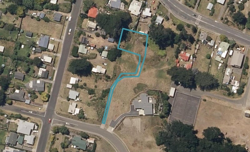 39 Taonui Street, Waitārere Beach, Levin - Carousel 1