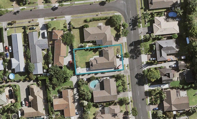 44 Brylee Drive, Conifer Grove, Takanini - Carousel 1
