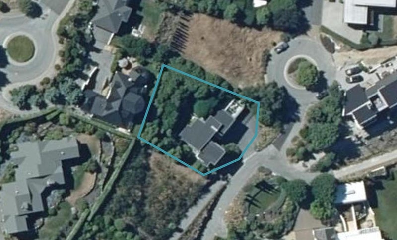 2 Aurum Lane, Fernhill, Queenstown - Carousel 1