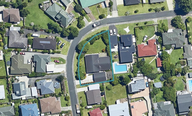 5 Parkvale Road, Otumoetai, Tauranga - Carousel 1