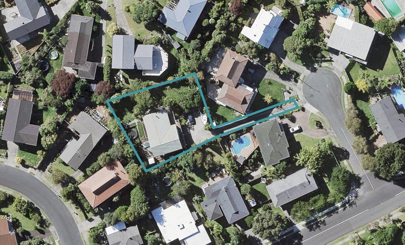 3 Manaia Place, Mairangi Bay, Auckland - Carousel 1