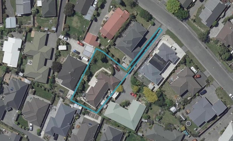 57 Laing Crescent, Heathcote Valley, Christchurch - Carousel 1