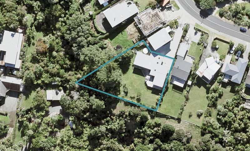 27 Roberts Road, Matakatia, Whangaparaoa - Carousel 1