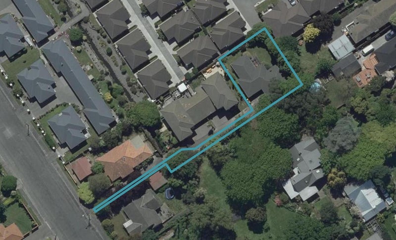4 Fadges Lane, Bryndwr, Christchurch - Carousel 1