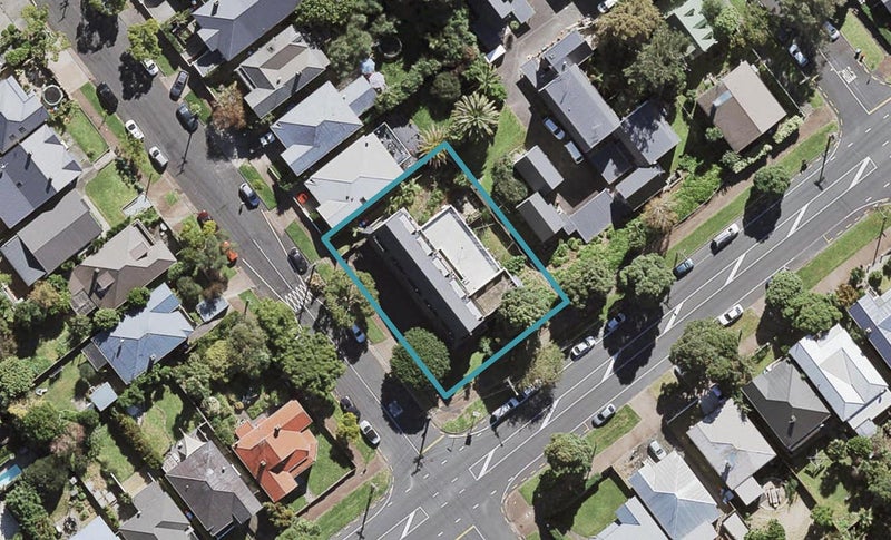 8/0 Dryden Street, Grey Lynn, Auckland - Carousel 1