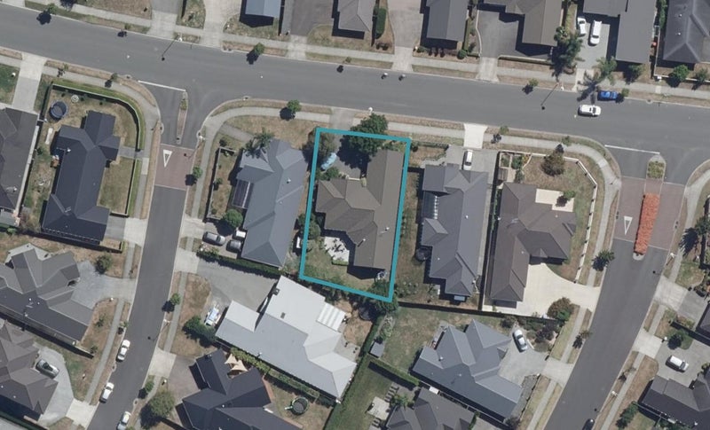 39 Moonlight Drive, Rototuna North, Hamilton - Carousel 1