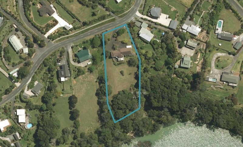 35 Ritchie Road, Whangarei - Carousel 1