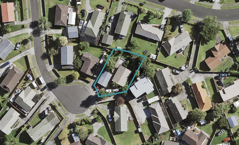 10 Zurich Place, Weymouth, Auckland - Carousel 1