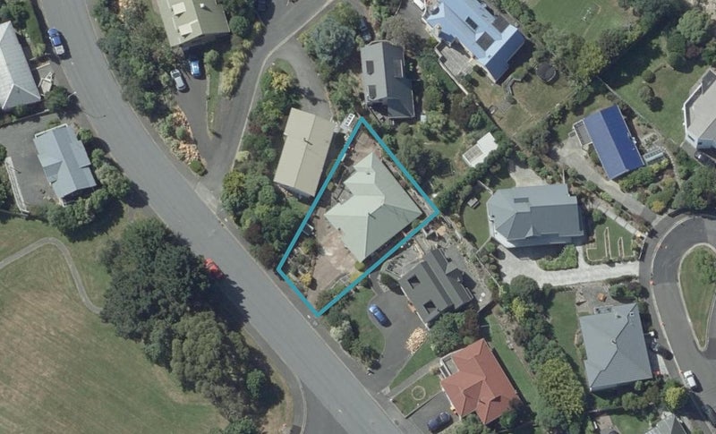 46 Aytoun Street, Waverley, Dunedin - Carousel 1