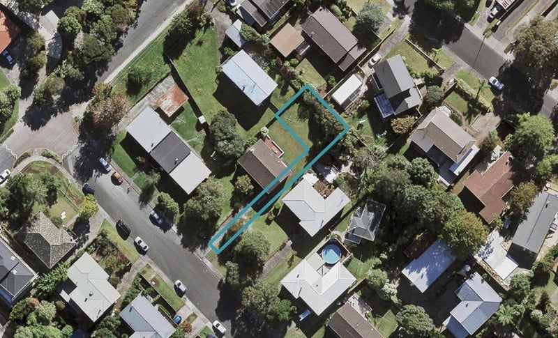 4E Halberg Street, Glenfield, Auckland - Carousel 1