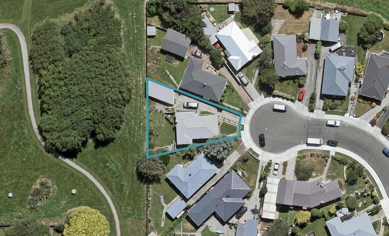 12 Glenbrae Place, Hargest, Invercargill - Carousel 1
