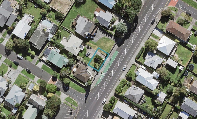 677A Sandringham Road, Sandringham, Auckland - Carousel 1