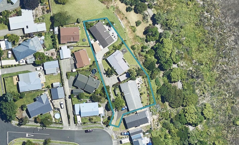 8A Novella Place, Brookfield, Tauranga - Carousel 1