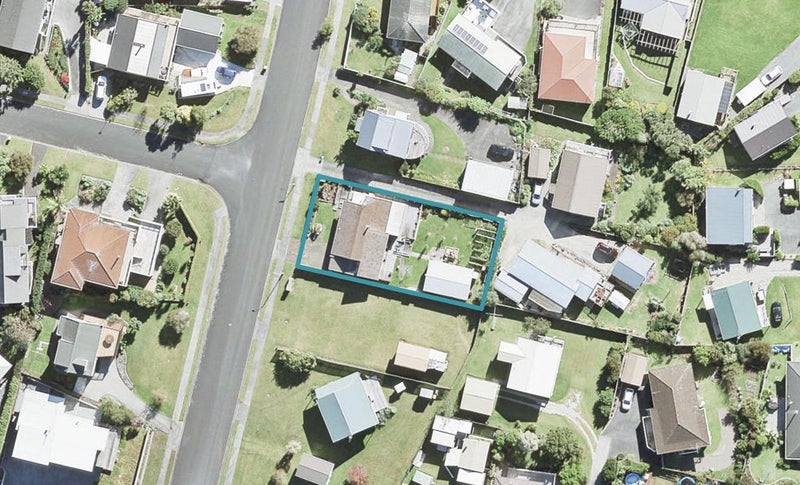7 Aurora Avenue, Snells Beach, Snells Beach - Carousel 1