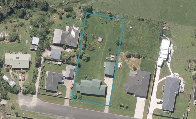 12 Lucknow Street, Aramoho, Whanganui - Carousel 1