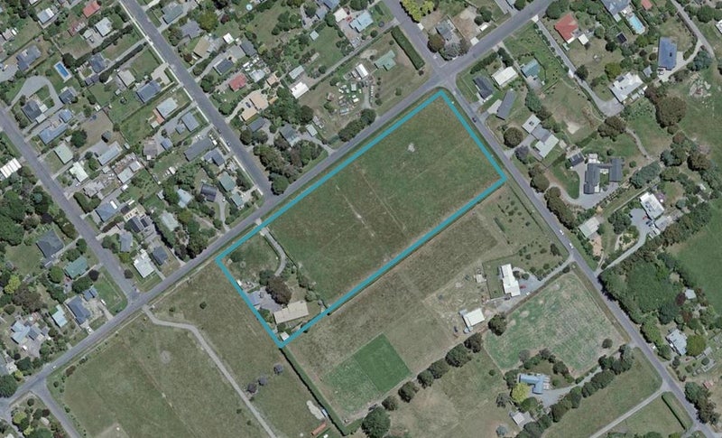 68 Regent Street, Martinborough - Carousel 1