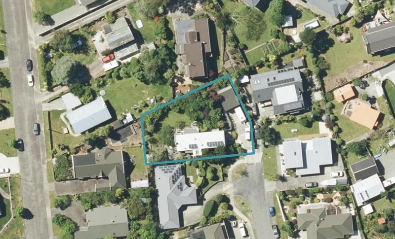 10 Whitby Close, Waikawa, Picton - Carousel 1
