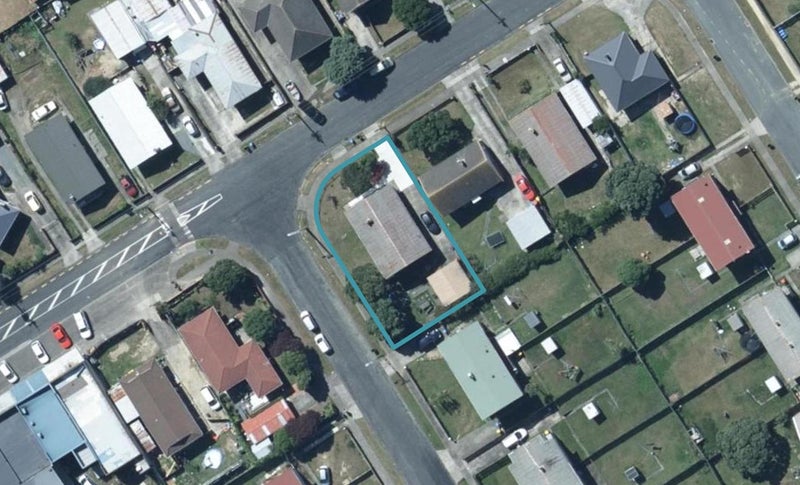 64 Astrolabe Street, Cannons Creek, Porirua - Carousel 1