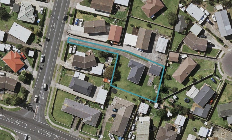 54 Othello Drive, Clover Park, Auckland - Carousel 1