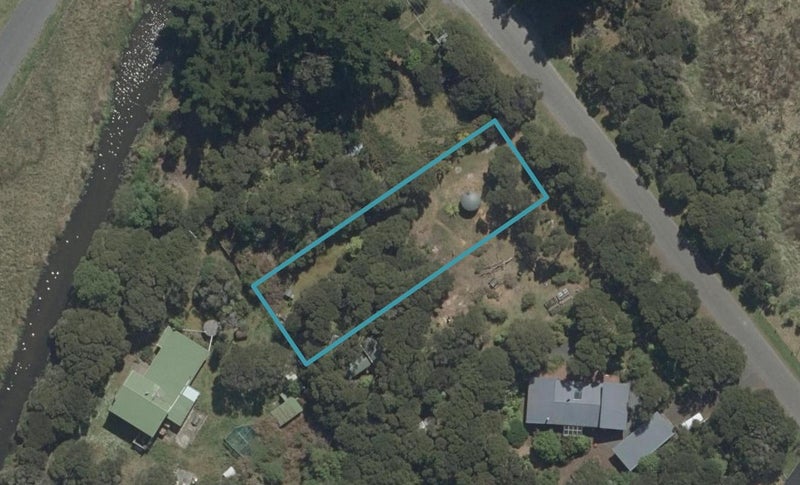 72 Beach Road, Long Beach, Port Chalmers - Carousel 1