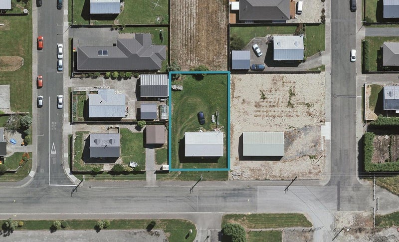 52 Gimblett Street, Waikiwi, Invercargill - Carousel 1