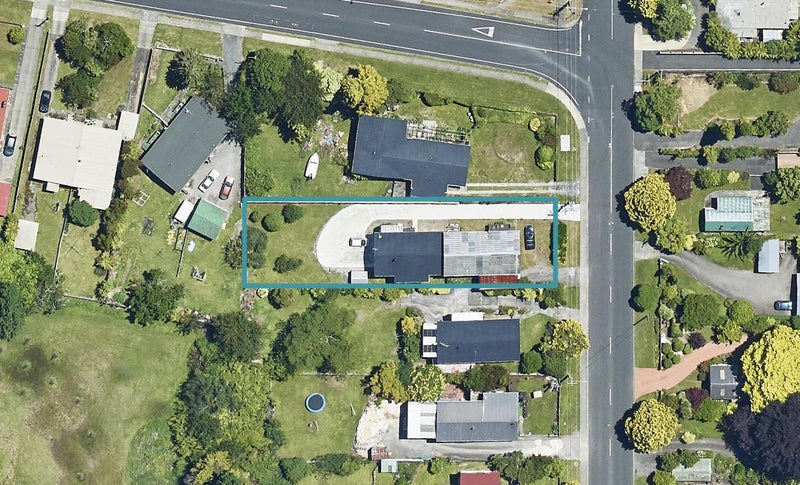132 Koutu Road, Kawaha Point, Rotorua - Carousel 1