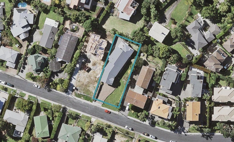 26 Bevyn Street, Castor Bay, Auckland - Carousel 1
