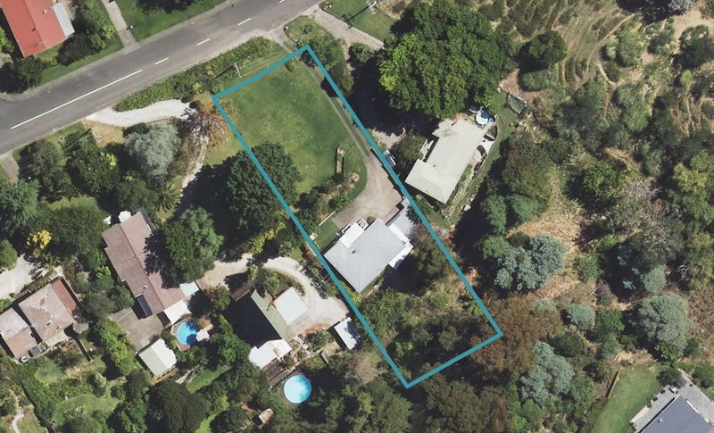 15 Darwin Road, Outer Kaiti, Gisborne - Carousel 1