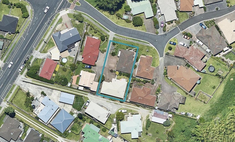 4B Camellia Place, Greerton, Tauranga - Carousel 1