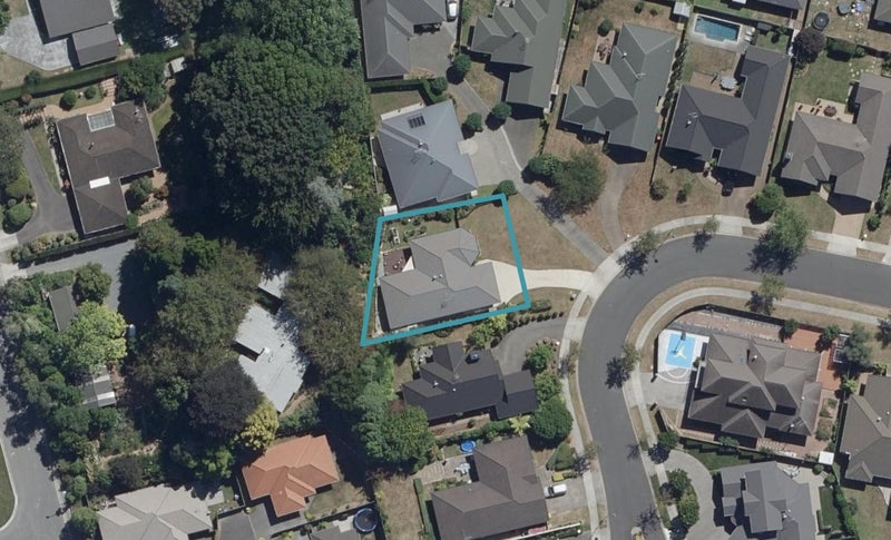 34 Haswell Place, Huntington, Hamilton - Carousel 1