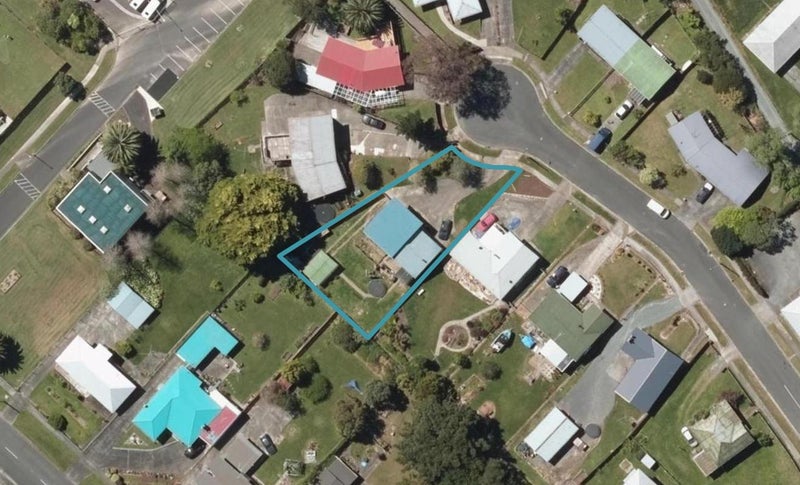 9 Kendon Place, Raumanga, Whangarei - Carousel 1