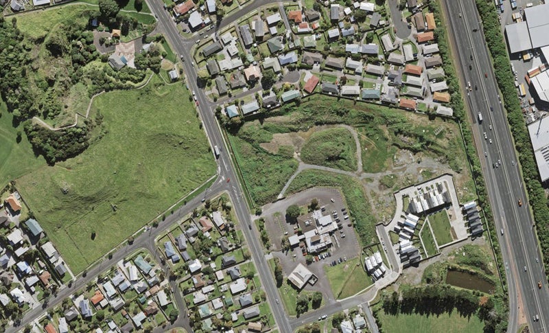 25 Huri Street, Mangere Bridge, Auckland - Carousel 1
