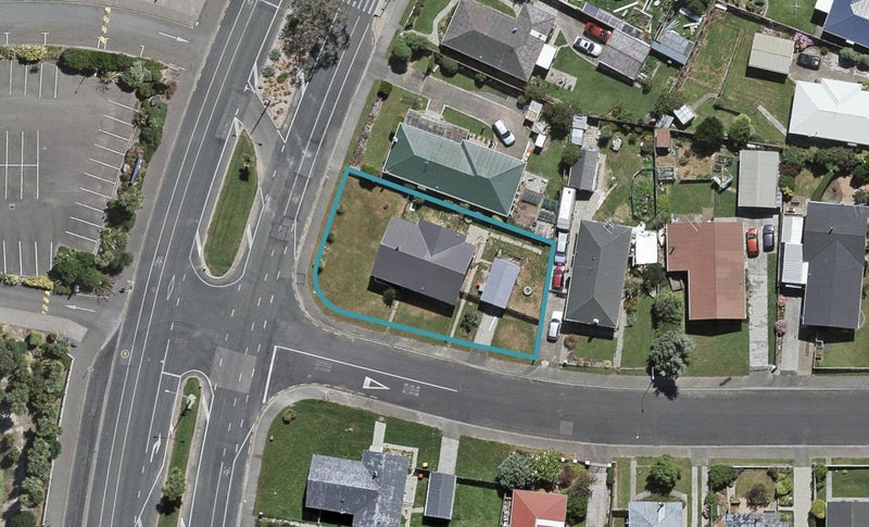 2 Milford Street, Heidelberg, Invercargill - Carousel 1