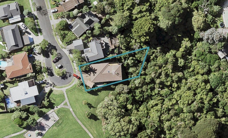 26 Clipper Place, Shelly Park, Auckland - Carousel 1
